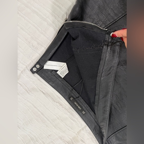 Zara Black Faux Leather Mini Skirt - Picture 3 of 3
